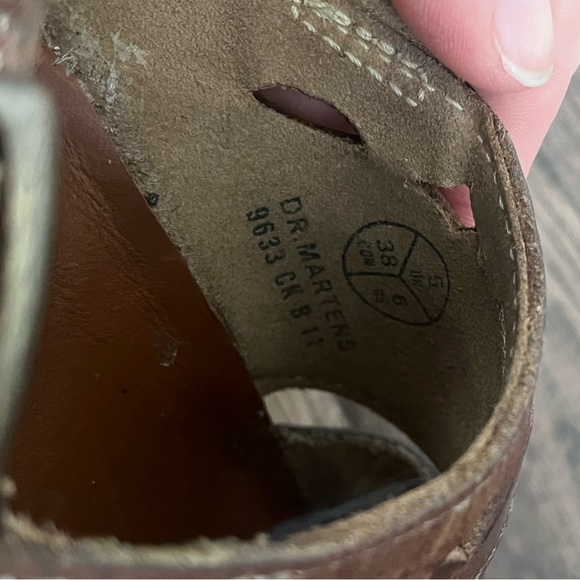 Vintage 90s Dr Martens Womens UK 5 US 6 Chunky Platform Leather
Sandals Brown - Picture 2 of 7